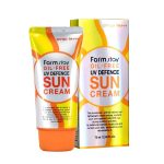 کرم ضد آفتاب بدون چربی Farm Stay Oil-Free UV Defence SPF50+ PA+++