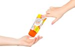 کرم ضد آفتاب بی رنگ فارم استی مناسب پوست چرب و مختلط Oil-Free SPF50+ PA+++ - تصویر 4