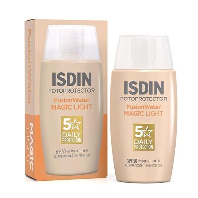 ضد آفتاب فیوژن واتر مجیک ایزدین رنگ لایت SPF 50
