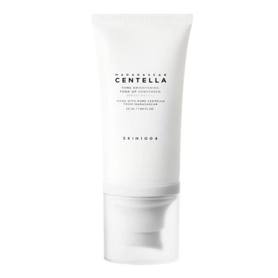 ضدآفتاب روشن کننده سنتلا اسکین 1004 مدل Tone Brightening اصل